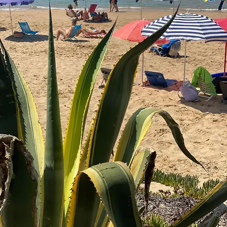 Casa Sunshine 2,0 Vacanze Al Mare Holiday home *